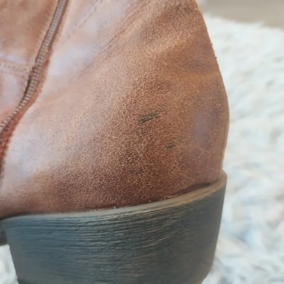 Coconuts By Matisse Leather Roundup Studded Boots Sz 8 - Picture 5 of 7